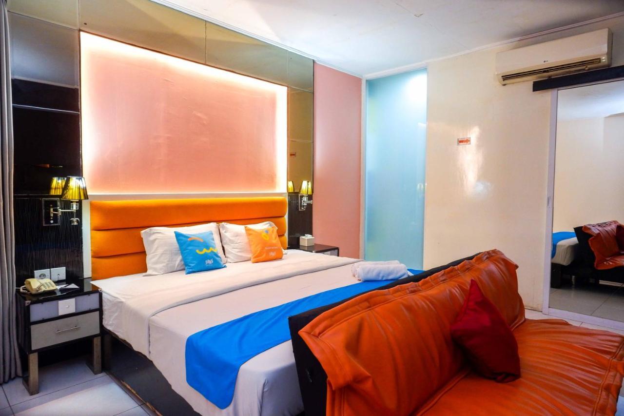 Sans Hotel International Surabaya Gubeng Екстер'єр фото
